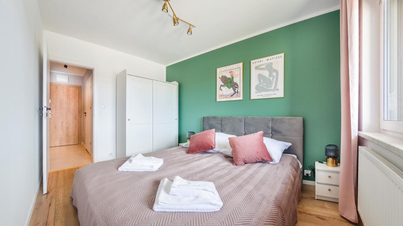 Apartament Modern Z 1 Sypialnia 2 F Perlowa Przystan - Holiday City Apartment Kolobrzeg Luaran gambar